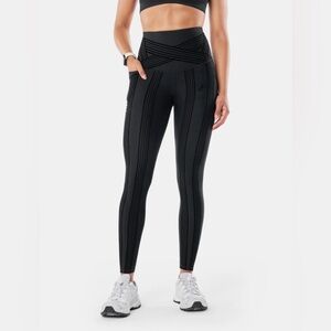 NWOT Black Fanka Powerband Resistance Leggings for Women
